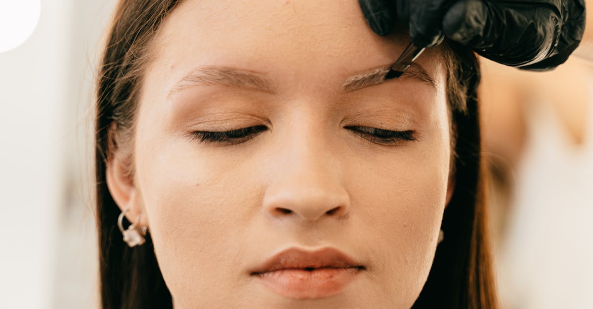 Choosing the Right Pigment for Microblading