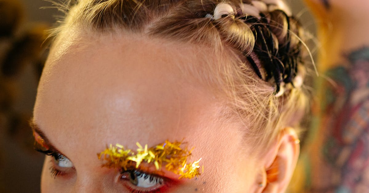 Timing and Technique: Perfecting Hair Stroke Eyebrows